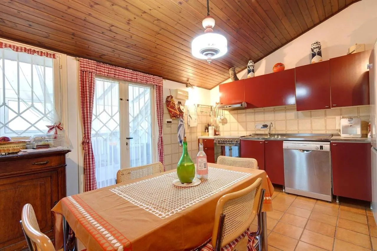 Peaceful Villa In Firenze With Private Pool